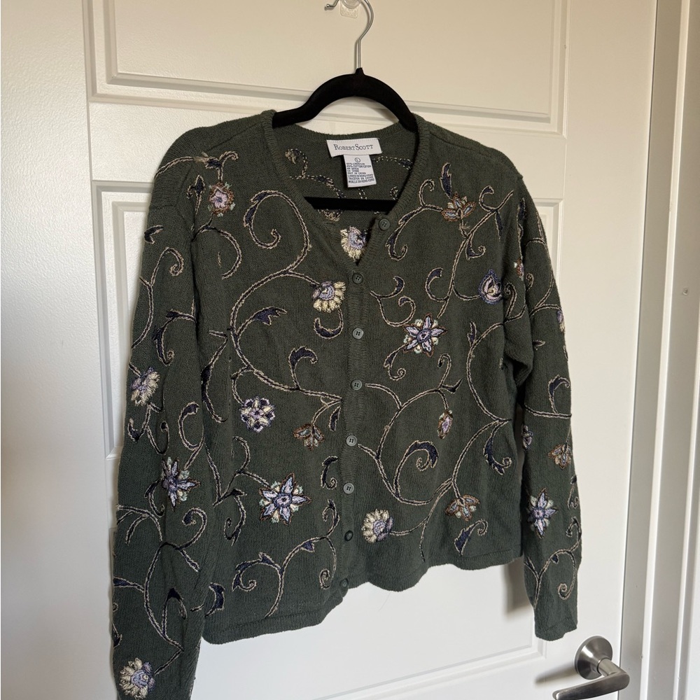 Floral Embroidered Cardigan in Green